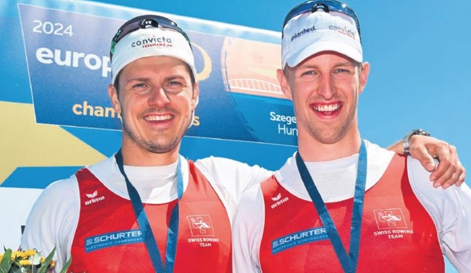 Möchten auf dem Rotsee in dieser Saison erstmals gegen ihre britischen Kontrahenten siegen: Roman Röösli (links) und Andrin Gulich, die Bronzegewinner an der EM. (Foto Detlev Seyb/Swiss Rowing)