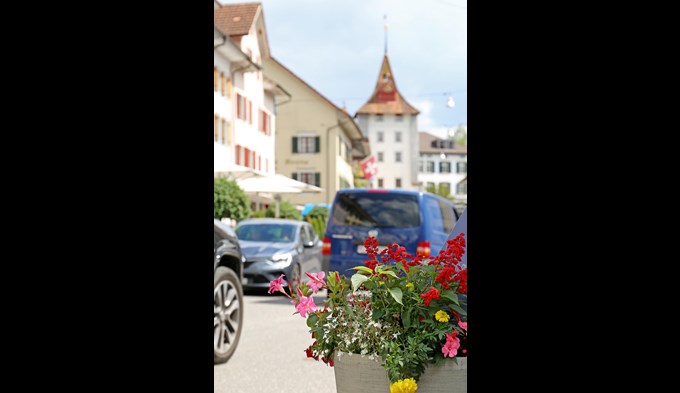 Eine Mindestaufenthaltsdauer für Fahrzeuglenkende im Städtli bedingt hohe Anforderungen an den Datenschutz. (Foto Geri Wyss/Archiv)